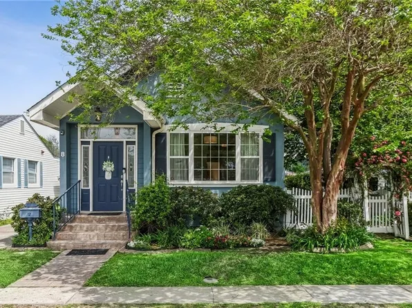 8 Virginia Ct, New Orleans, LA 70124