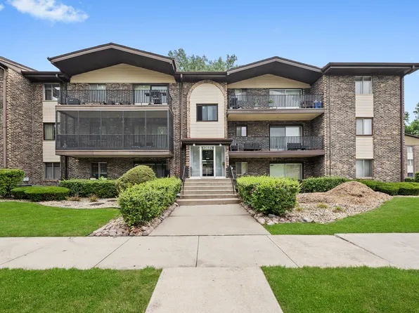 13521 Le Claire Ave APT 72, Crestwood, IL 60418