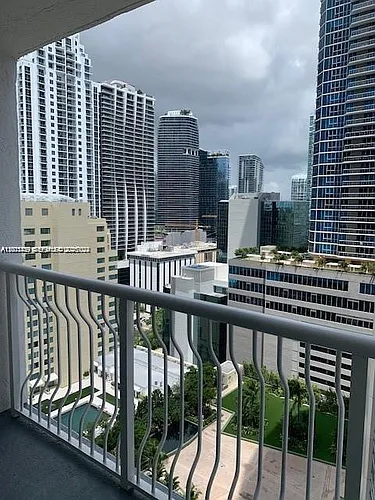 1200 Brickell Bay Dr Photo 1