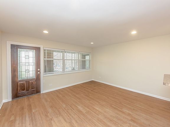 3rd image of 900 S Taylor Ave #910A