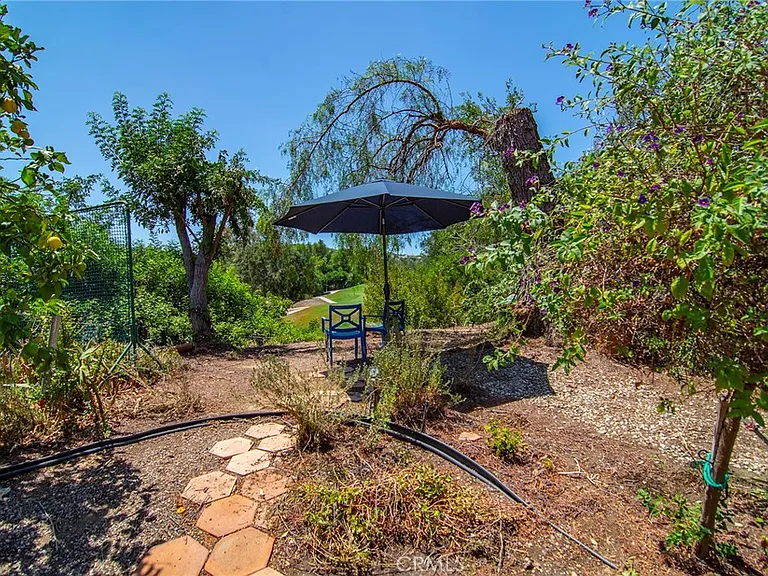 18690 Pasadero Dr — Photo 8