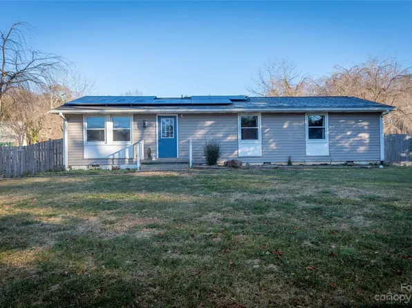 1621 Brevard Rd, Hendersonville, NC 28791