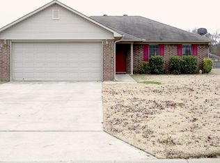 4505 Thompson St, Conway, AR 72034