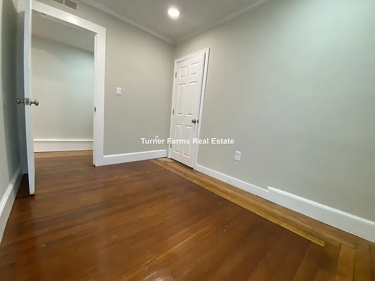 Humphreys St — Photo 14