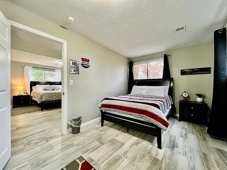 6268 Mullen Rd — Photo 22