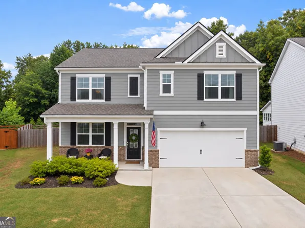 5911 Screech Owl Dr, Flowery Branch, GA 30542