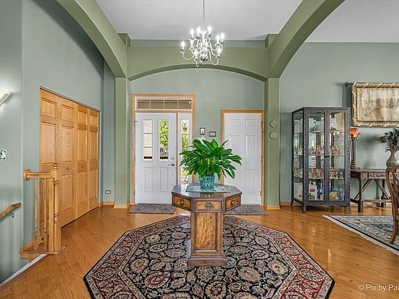 5th image of 3064 Fairhaven Ln