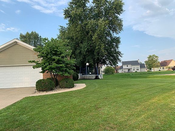 2nd image of 361 Settlers Ln