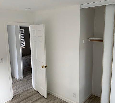 5th image of 2918 Wycliffe Ct