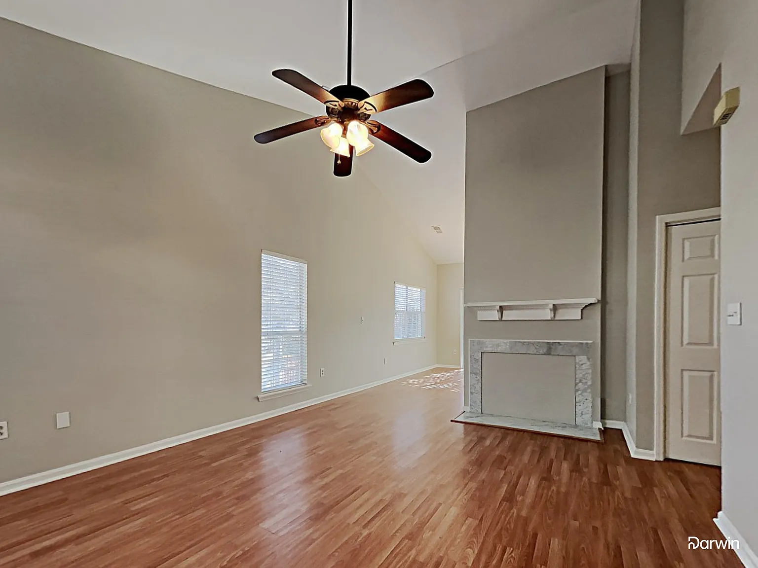 3 bed, 2.0 bath, 1248 sqft, $1,805 — Photo 4