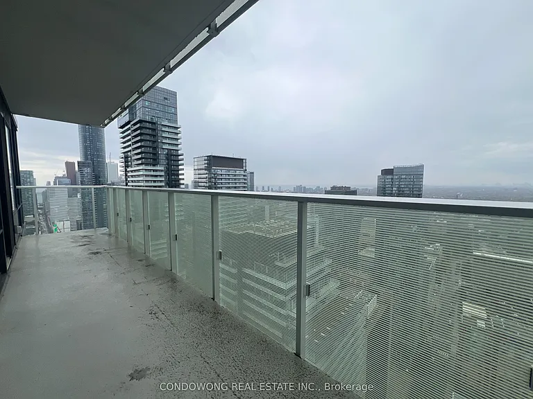 501 Yonge St #4812 — Photo 12
