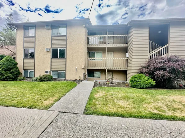 1036 E Desmet Ave, 1036 E Desmet Ave APT 2, Spokane, WA 99202