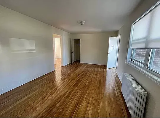 Rented by Queens Apartments Realty LLC | media 8