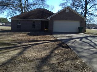 1410 Hogan Ln, Conway, AR 72034