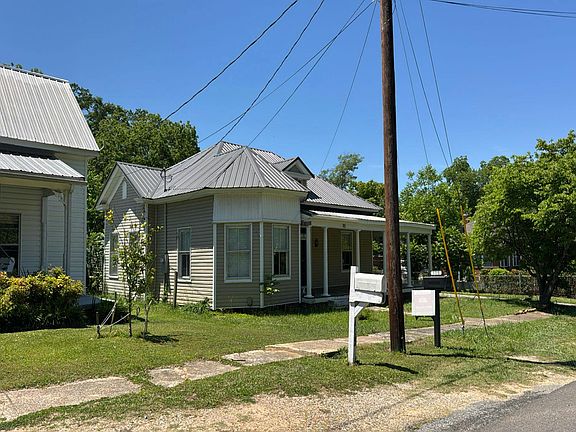 3rd image of 115 Calhoun St
