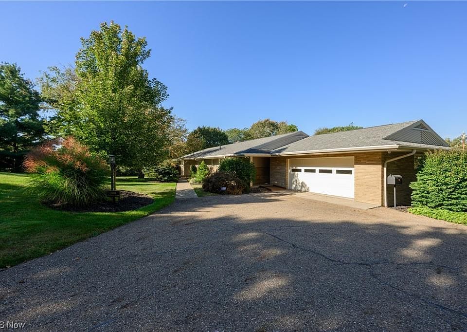 1st image of 2691 Glenmont Rd NW