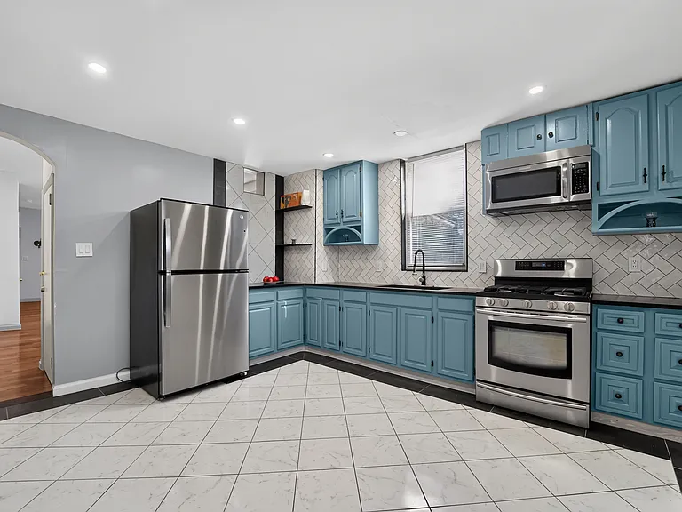 3445 Harwell Ave — Photo 9