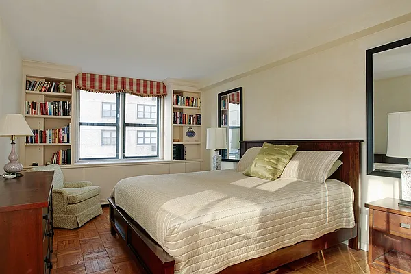 Sold by Corcoran | media 25