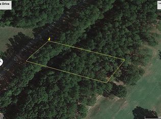 1290 Lake Dr, Greensboro, GA