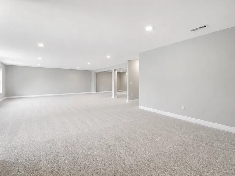 3616 N Crest Ct — Photo 9