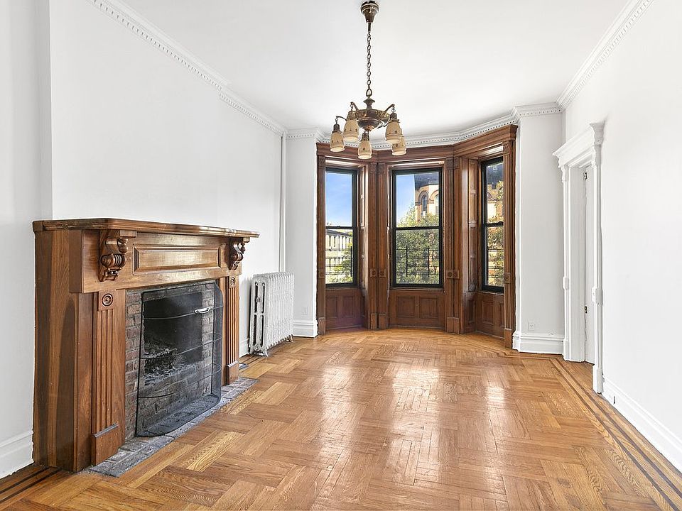 1st image of 762 Union St #3