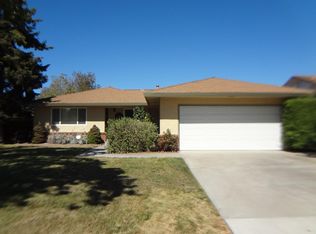1340 Sunset Dr, Hollister, CA