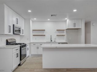 3941 Hudson Bay Ave, Las Vegas, NV 89110