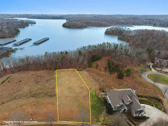 3rd image of 6445 Grand Marina Cir