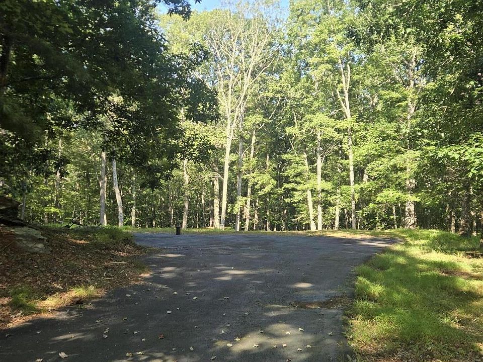 2nd image of 109 Oriole Ct