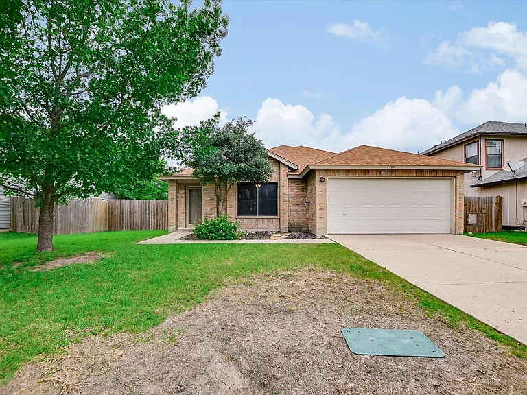1353 Lakeside Loop — Photo 15