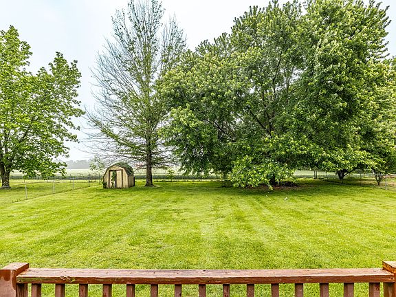 4th image of 125 Timberwood Dr