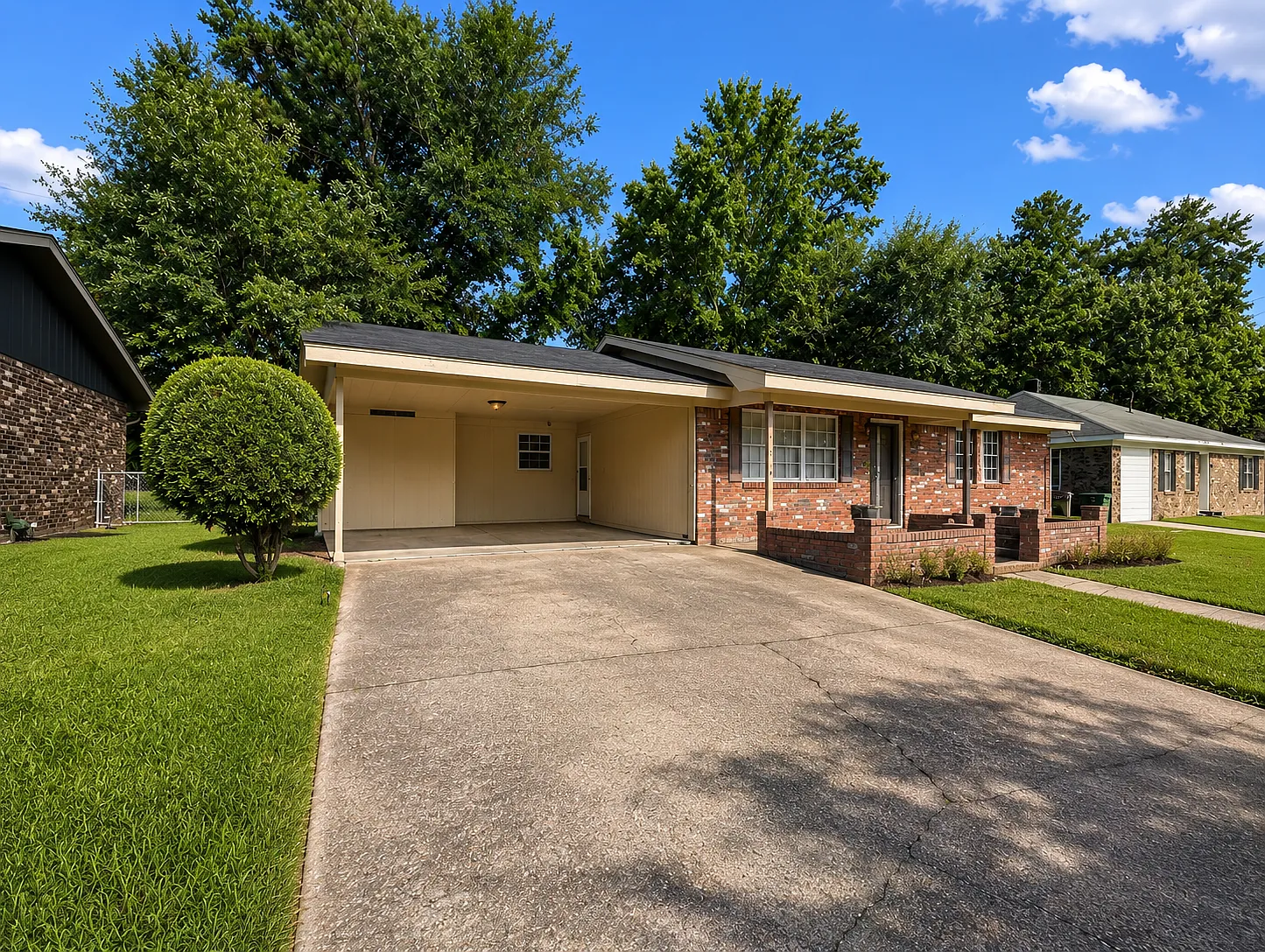 3 bed, 1460 sqft, $1,495 — Photo 1