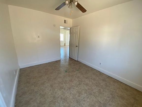 4th image of 520 E 6th St APT 1