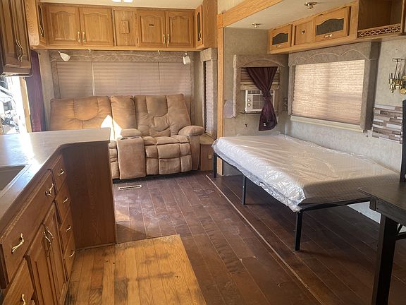 2nd image of 907 N Roy Orbison Dr #Wc19