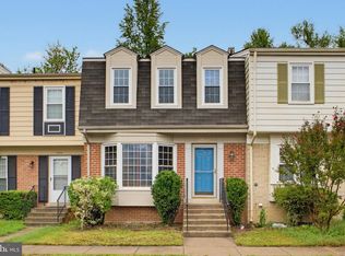9904 Longford Ct, Vienna, VA 22181