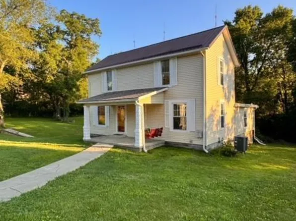 6850 Newark Rd, Nashport, OH 43830