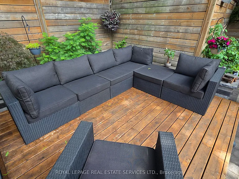 24 Morningside Ave — Photo 34