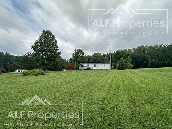 2nd image of 157 Autumn Ln