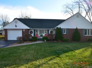 4635 Meigs Ave, Waterford, MI