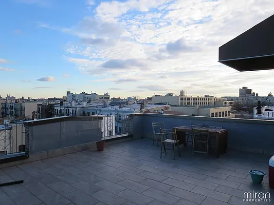 Rented by Miron Properties | media 28