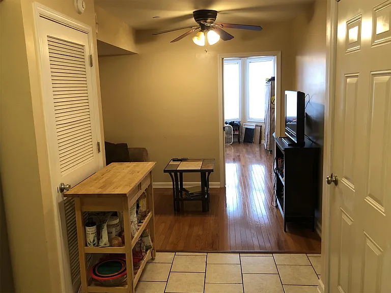 4931 Locust St #2 — Photo 8