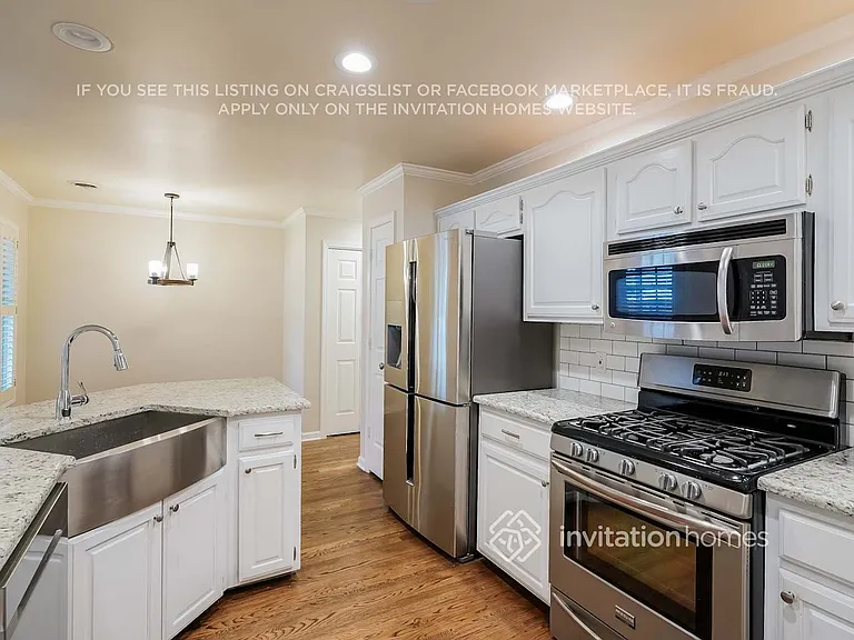 124 Fieldstone Ln — Photo 5