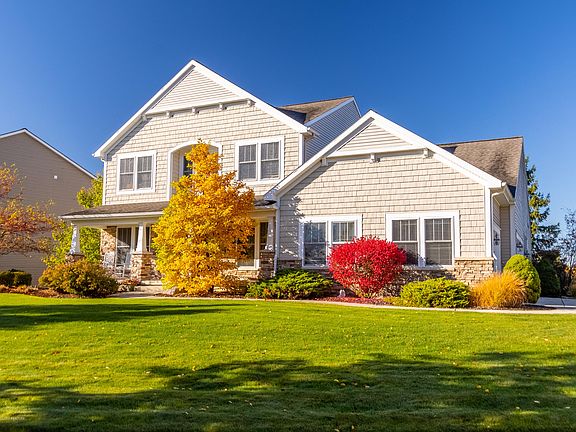 2nd image of 2725 Loon Ln