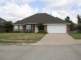 4902 Whisper Wind Dr, Wichita Falls, TX 76310