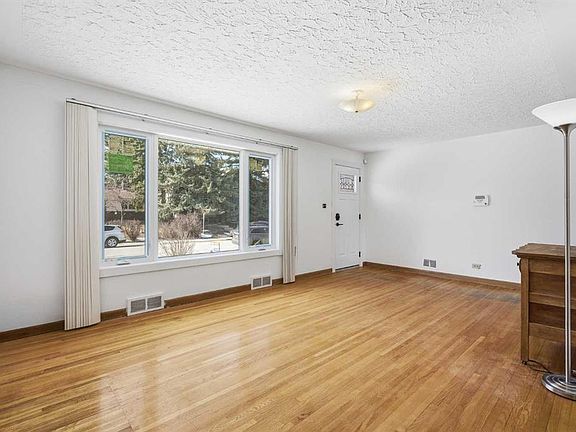 5th image of 2024 W 36th St SW