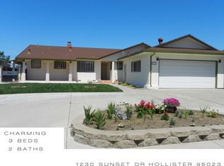 1230 Sunset Dr, Hollister, CA