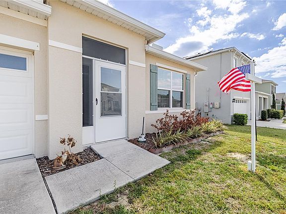 4th image of 1768 Henin Cir