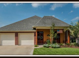 100 Jenci Dr, Broussard, LA 70518
