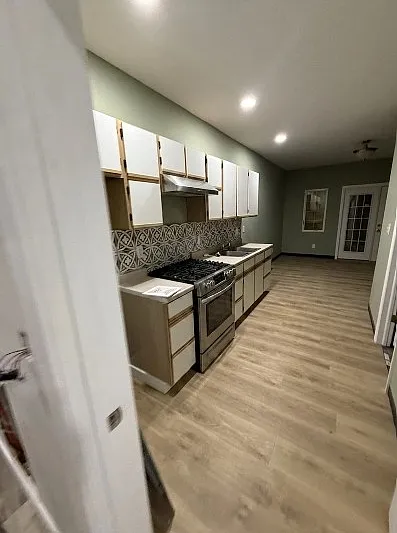 25 S Tuxedo St #3