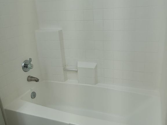 4th image of 1558 Arnica Ln